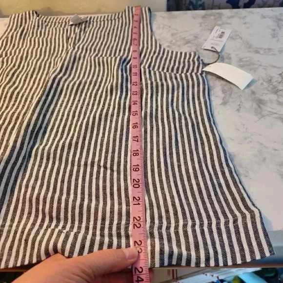 ♥Liz Claiborne linen/ rayon Top NWT - Picture 8 of 8